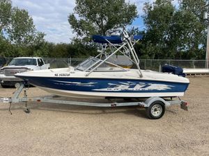 2008 Bayliner F17 Flight Series