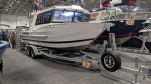 2027 KingFisher XAC 25 in Yamaha Grey with Twin Yamaha F150 Four S