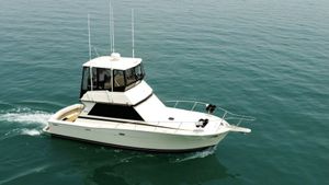 1986 Viking Yachts 35 Convertible