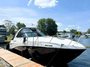 2012 Rinker 310 FIESTA VEE