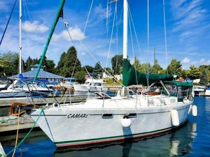 1989 Brewer 35 ARAGOSA CUTTER
