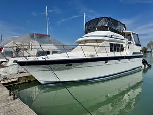 1989 Hi-Star 44 Sundeck