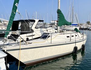 CS Yachts 33 1984