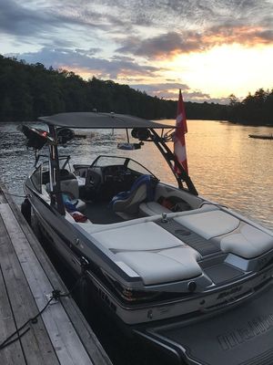 2014 Malibu Wakesetter VLX