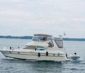 1999 Maxum 4100 SCA