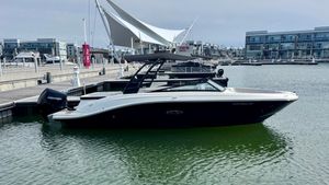 2025 Sea Ray SPX 230 OB