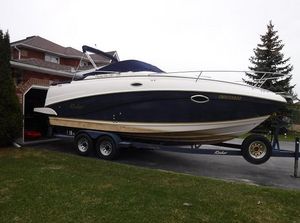 2004 Rinker 250 Fiesta Vee