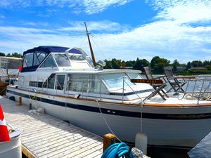 1967 Chris-Craft Constellation