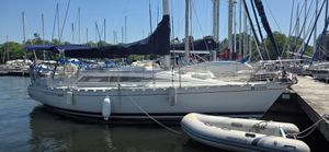 1985 Beneteau First 305