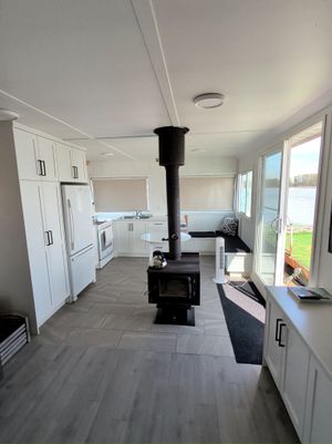 1979 Custom Houseboat Liveaboard