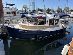 2010 Ranger Tugs R-25