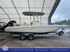 2016 Boston Whaler Dauntless