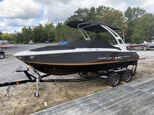 2020 Four Winns Horizon 210 RS