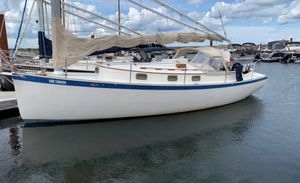 1979 Hinterhoeller Nonsuch 30