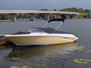 2011 Mariah R18.9