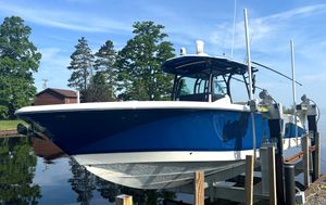 2019 Wellcraft 302 Center Console