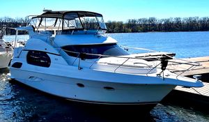 2004 Silverton 43 Motor Yacht