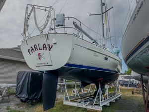 2005 Beneteau Oceanis Clipper 423