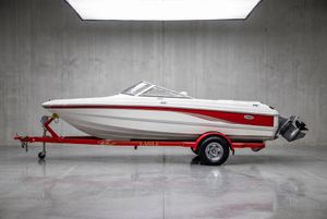 2006 Chaparral 18 SSI