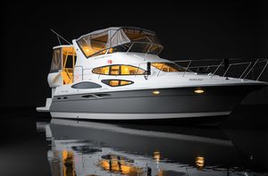2007 Cruisers Yachts 395 Motor Yacht