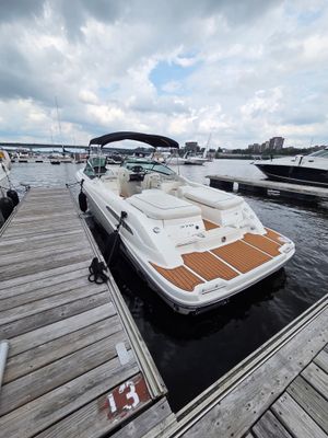2008 Sea Ray 270 SLX