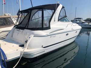 2007 Cruisers Yachts 370 Express