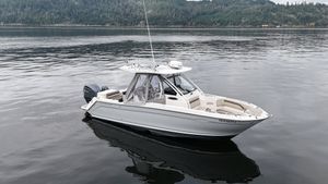 2022 Cutwater C-24 Center Walkaround