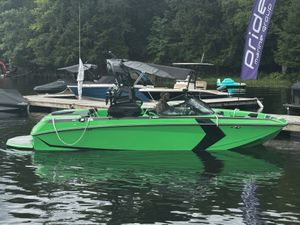 2019 Nautique G23