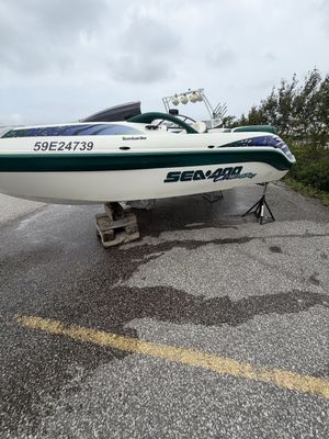 1999 Sea-Doo Challenger