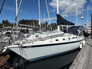 1989 Ericson 38 Masthead Sloop
