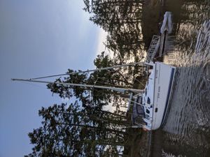 2001 Hunter 320 Sloop