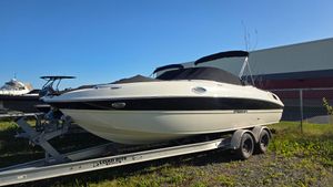 2011 Stingray 235 LR
