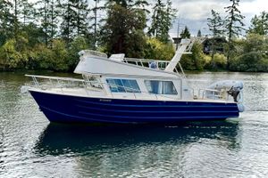 2003 Coastal Craft 32