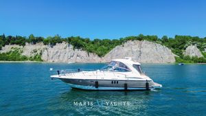 2008 Cruisers Yachts 420 Express