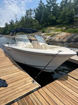 2007 Grady-White 275