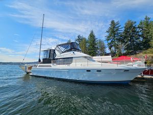 1995 Bayliner 4587