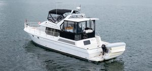 1995 Bayliner 4587