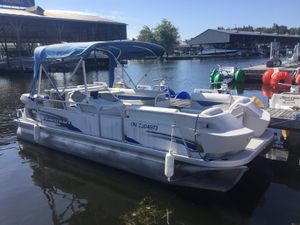 2010 Princecraft Vector 21