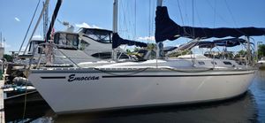 1988 Hunter 37 Legend