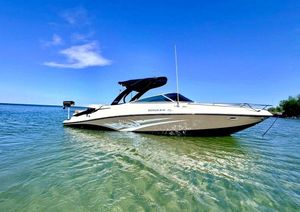 2011 Rinker 296 Captiva