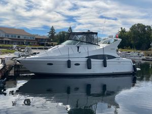 2002 Carver 350 Mariner