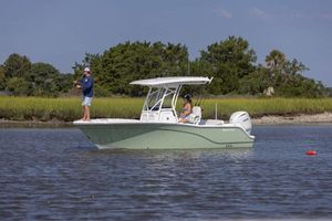 2027 Sea Fox 228 Commander