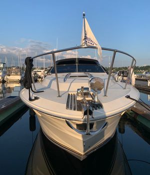 1990 Sea Ray 390 Express Cruiser