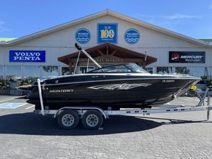 2016 Monterey 224FSX