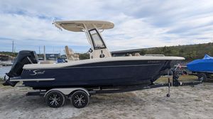 2025 Scout XSF 215 w/ Mercury 200 and matching Kicker