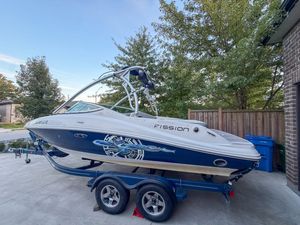 2008 Sea Ray 210 Fission