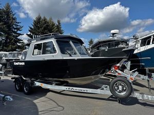 2027 KingFisher 2025 Escape HT Sport