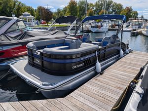 2021 Bennington 23 LSB
