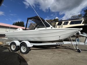 2021 KingFisher 1825 Soft Top