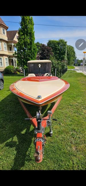 1987 Halett Jet boat